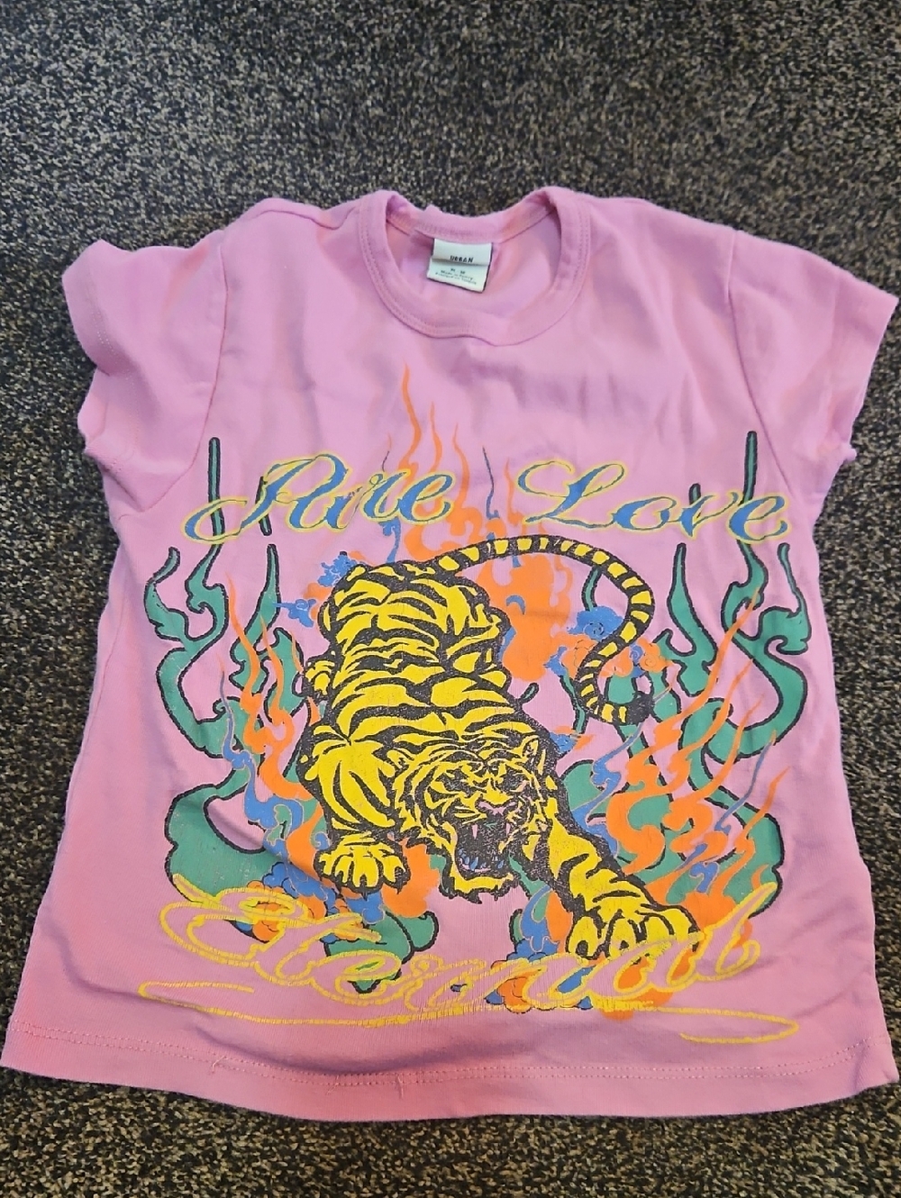 URBAN OUTFITTERS Pink Graphic Tiger Tee